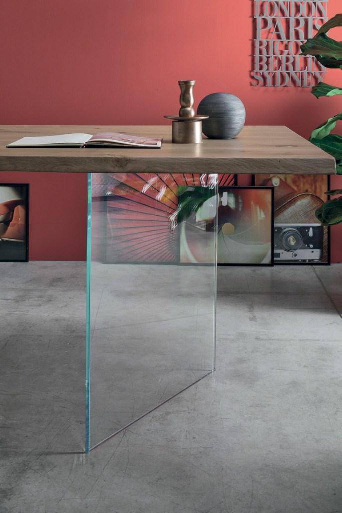 TUDOR Extending table