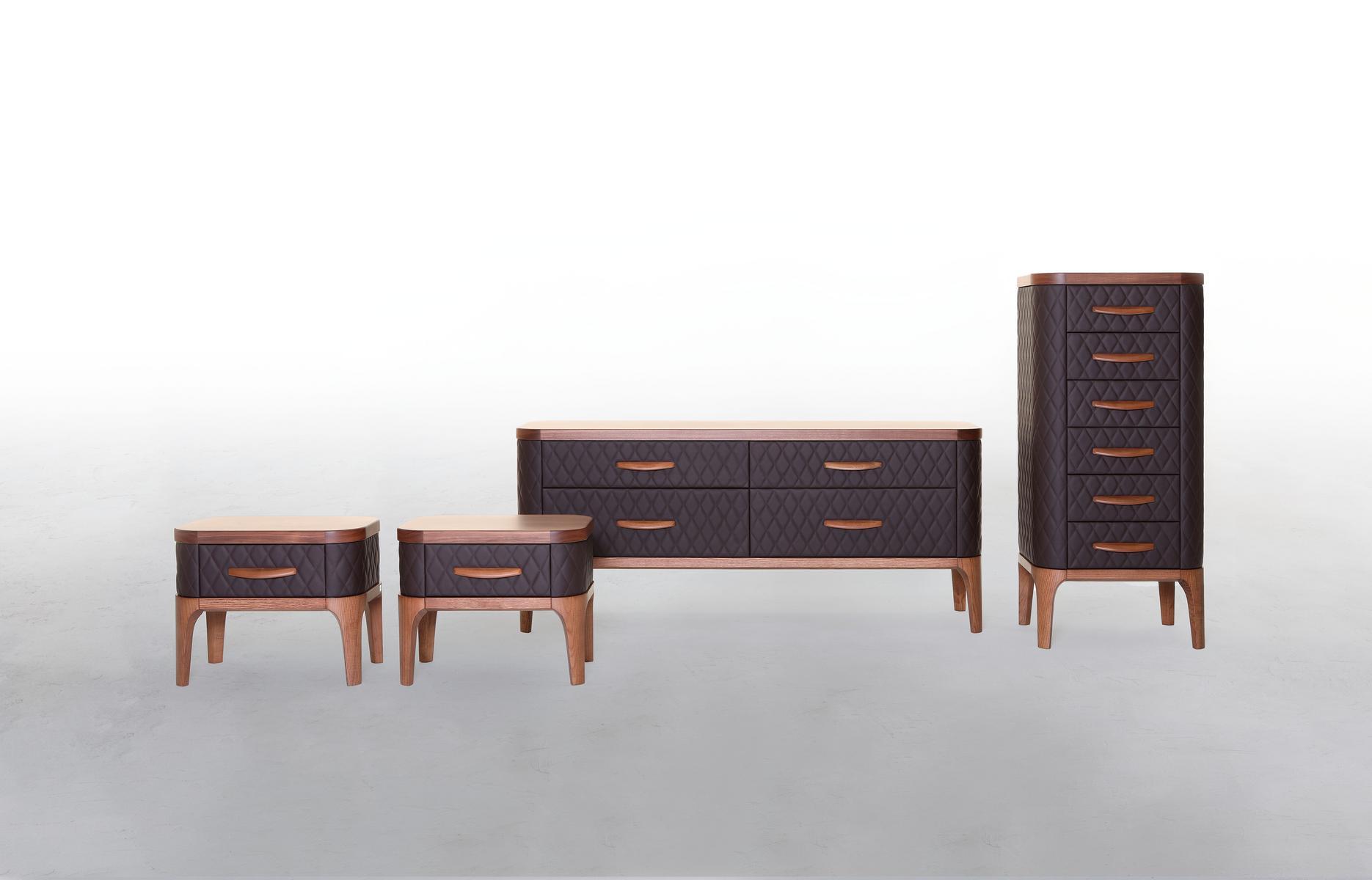 TIFFANY NIGHT Leather chest of drawers