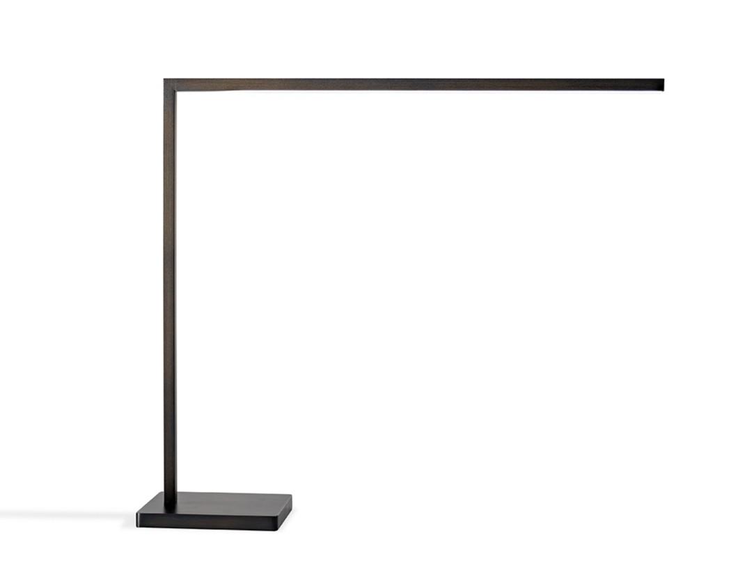 ESSENTIAL LED metal table lamp