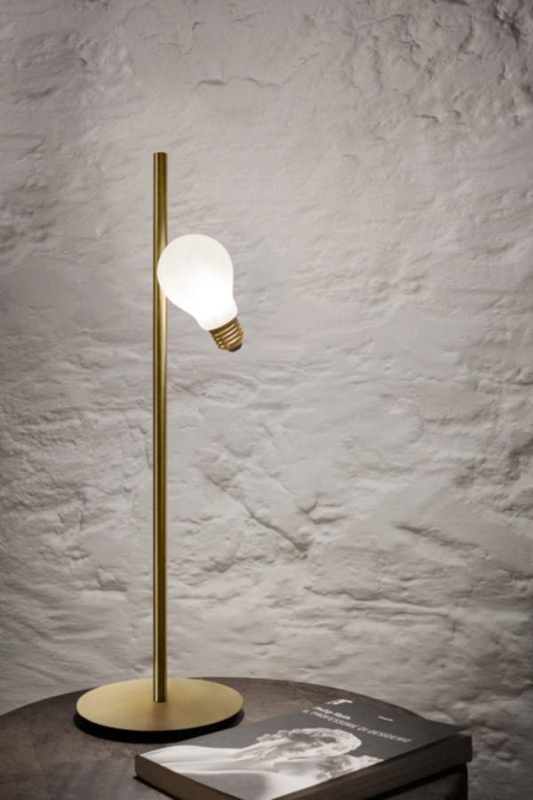 IDEA LED brass table lamp