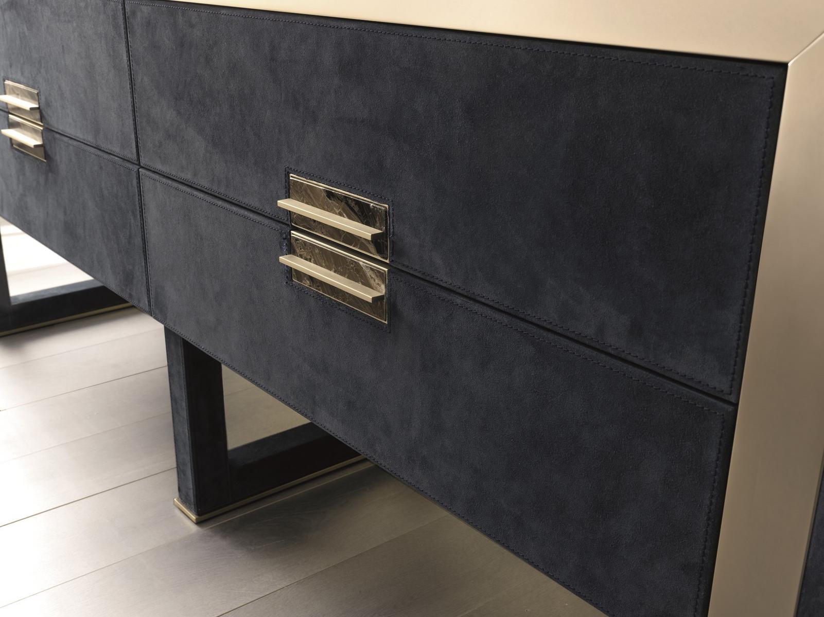 ORWELL Rectangular wood chest of drawers with integrated handles