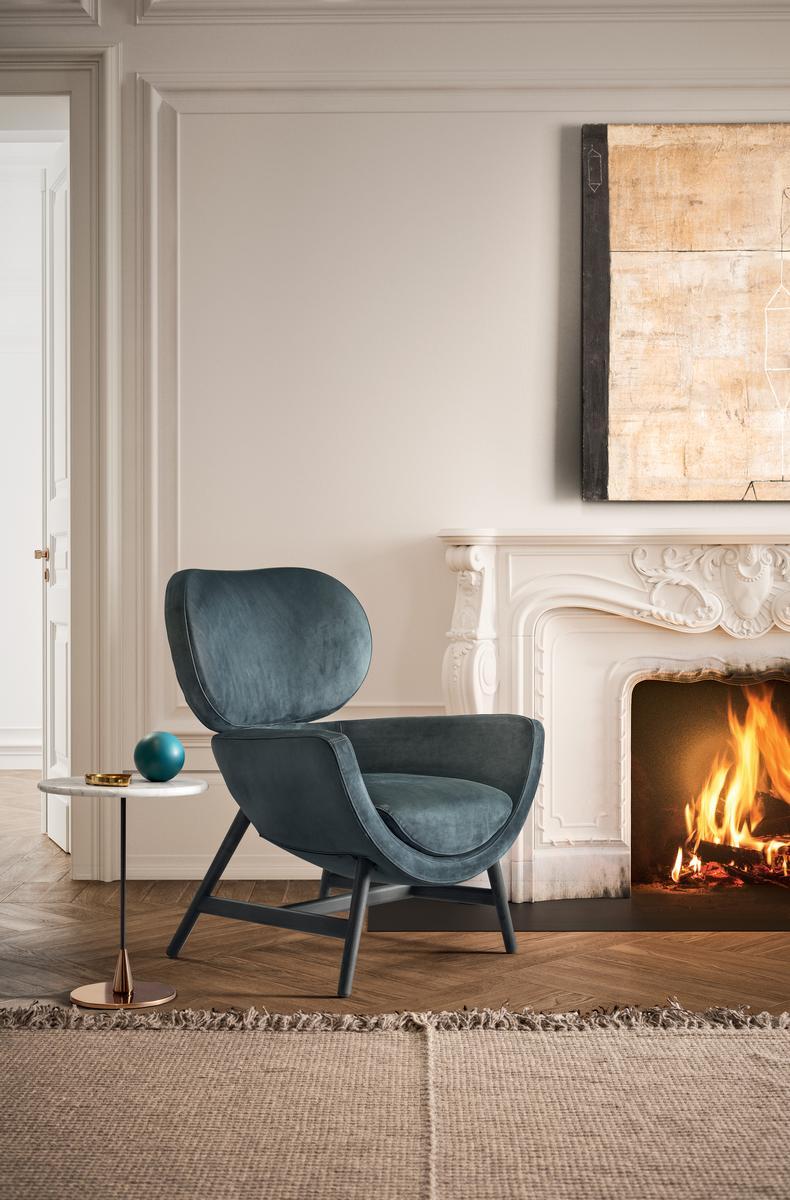 LAURIE Armchair with armrests