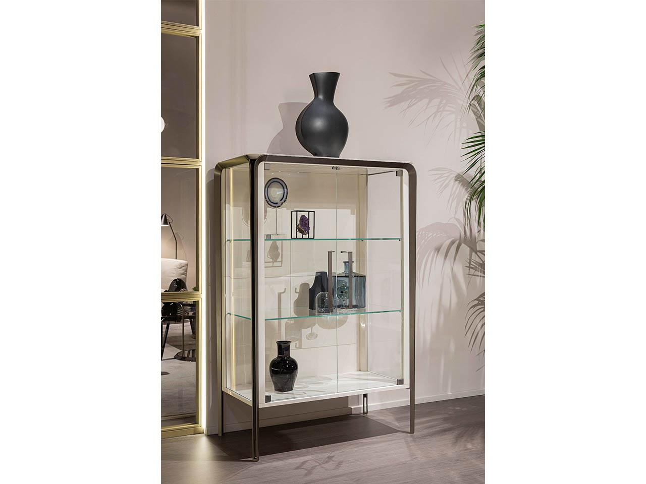 MILANO Display cabinet