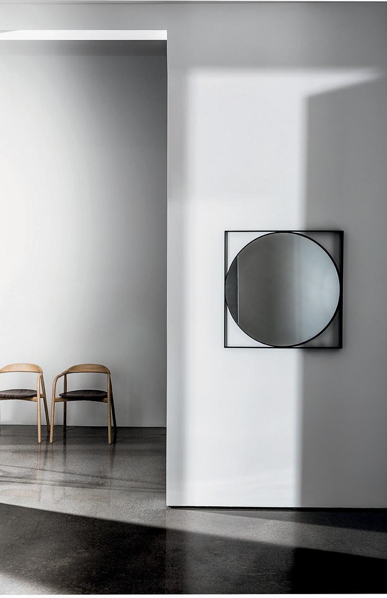 VISUAL GEOMETRIC Square wall-mounted mirror