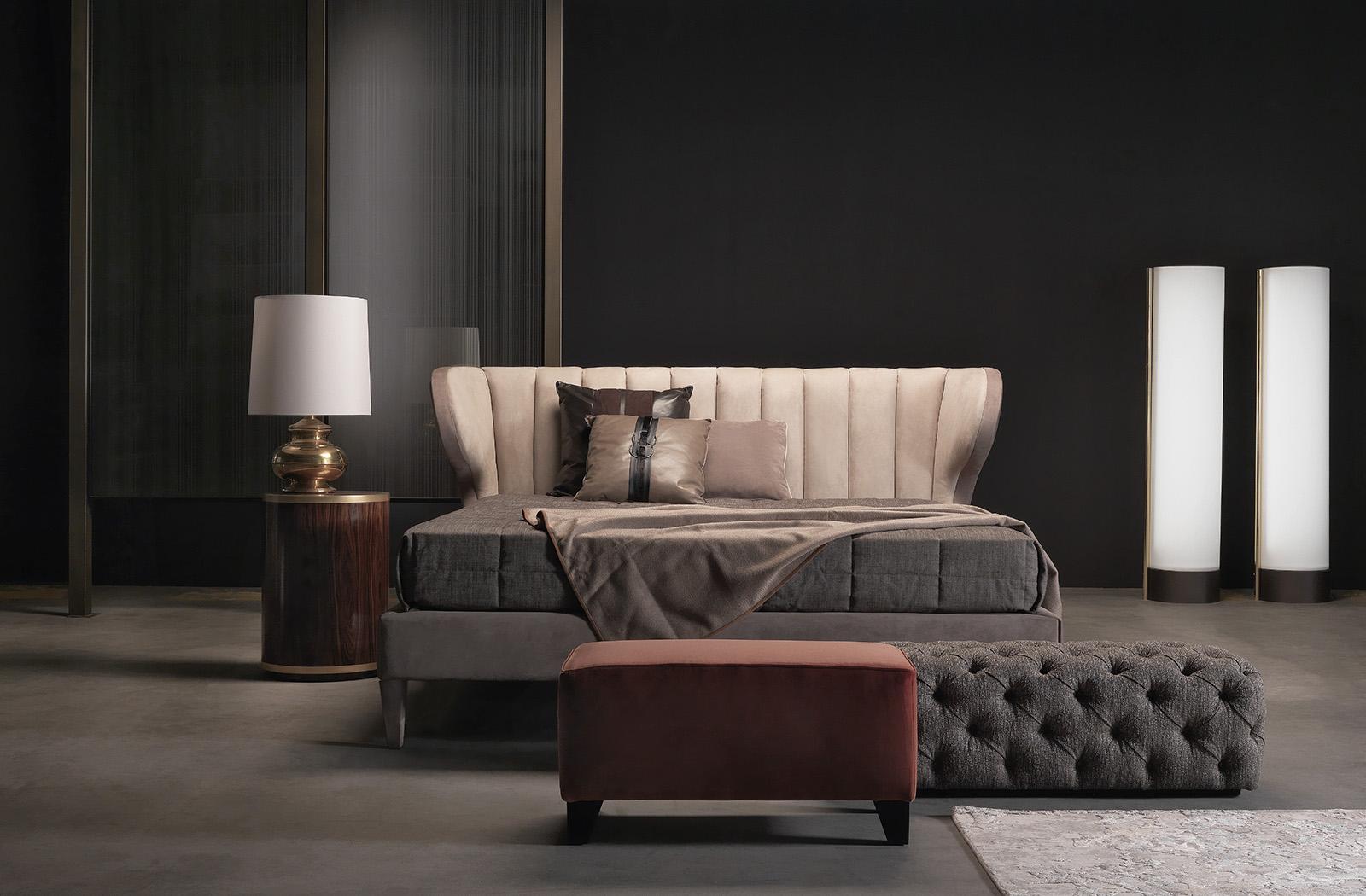 DUNLOP Leather king size bed with upholstered headboard