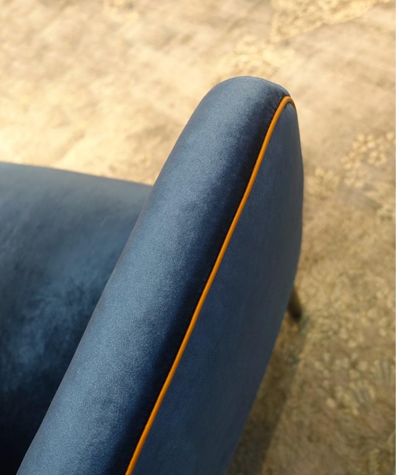 EVE Velvet armchair
