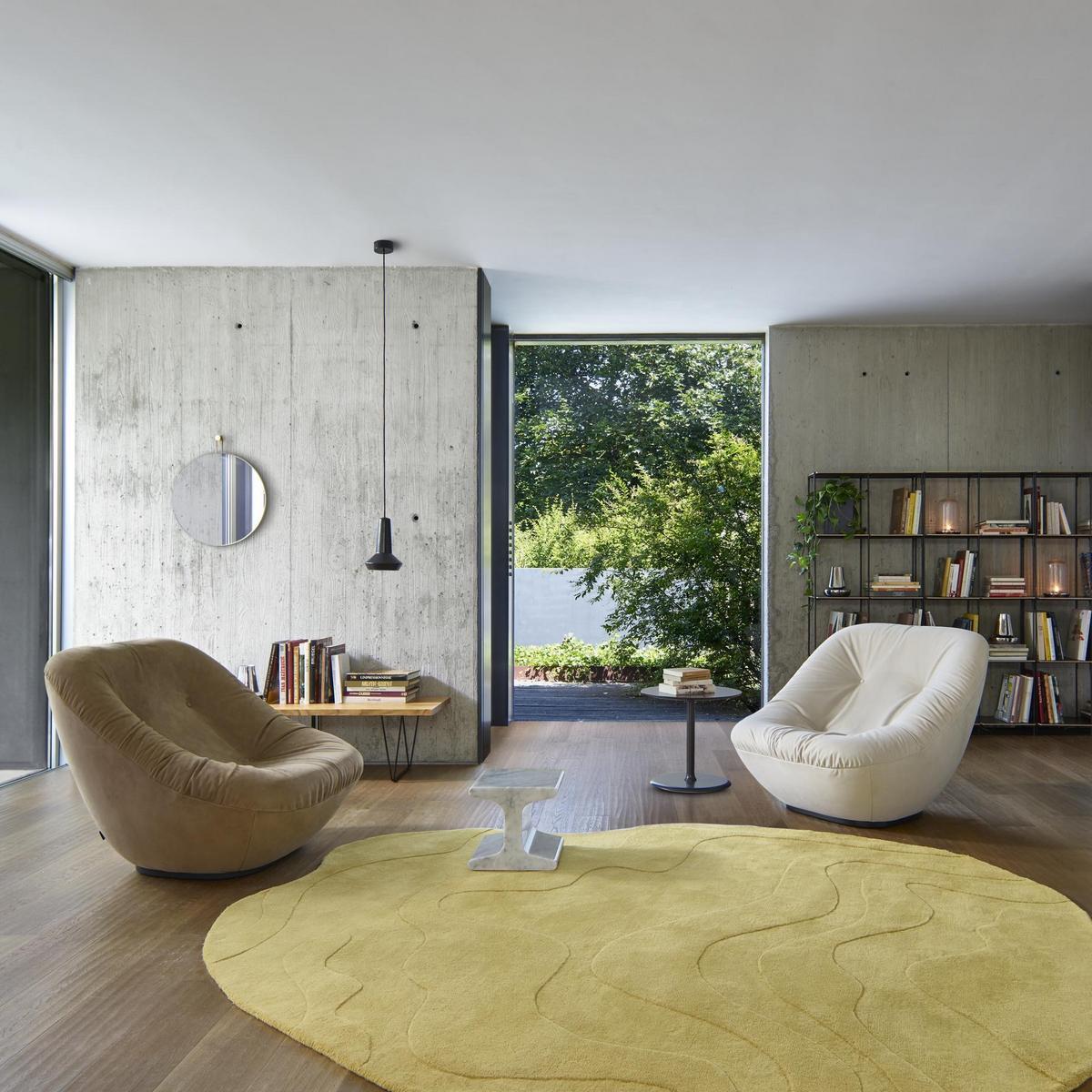 BONNIE Fabric armchair