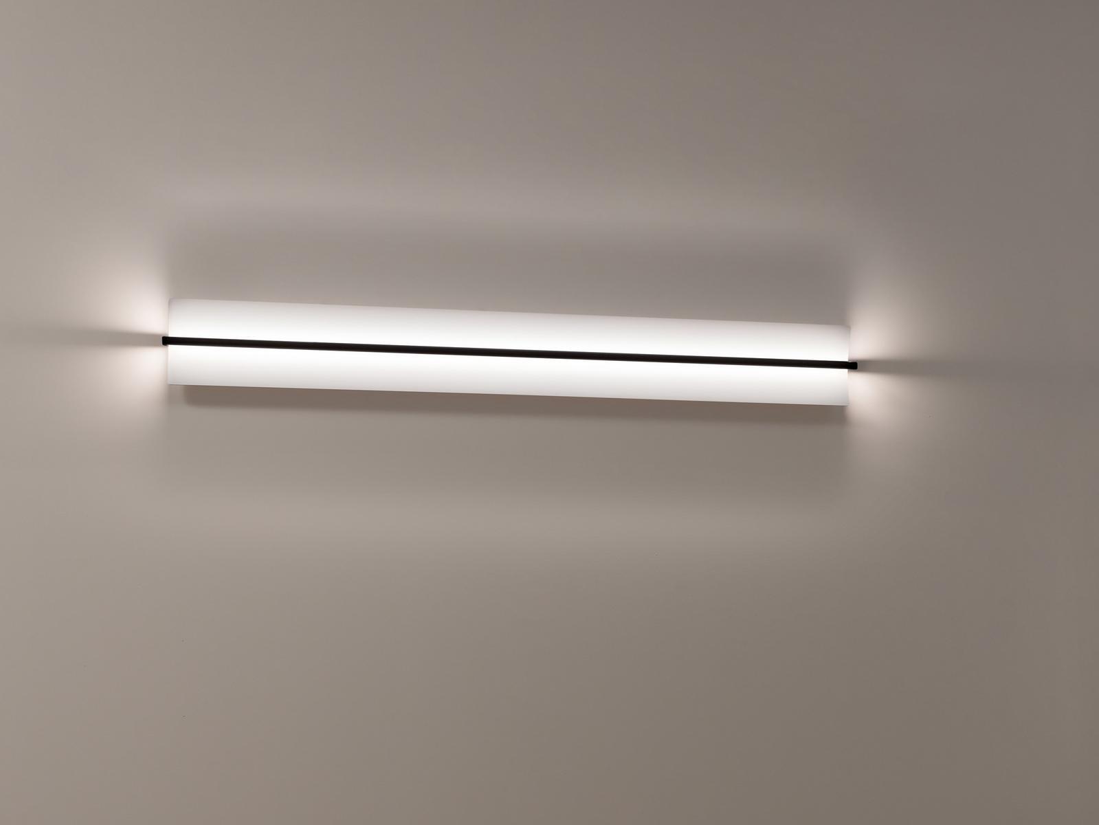 KONTUR 6418 LED wall lamp