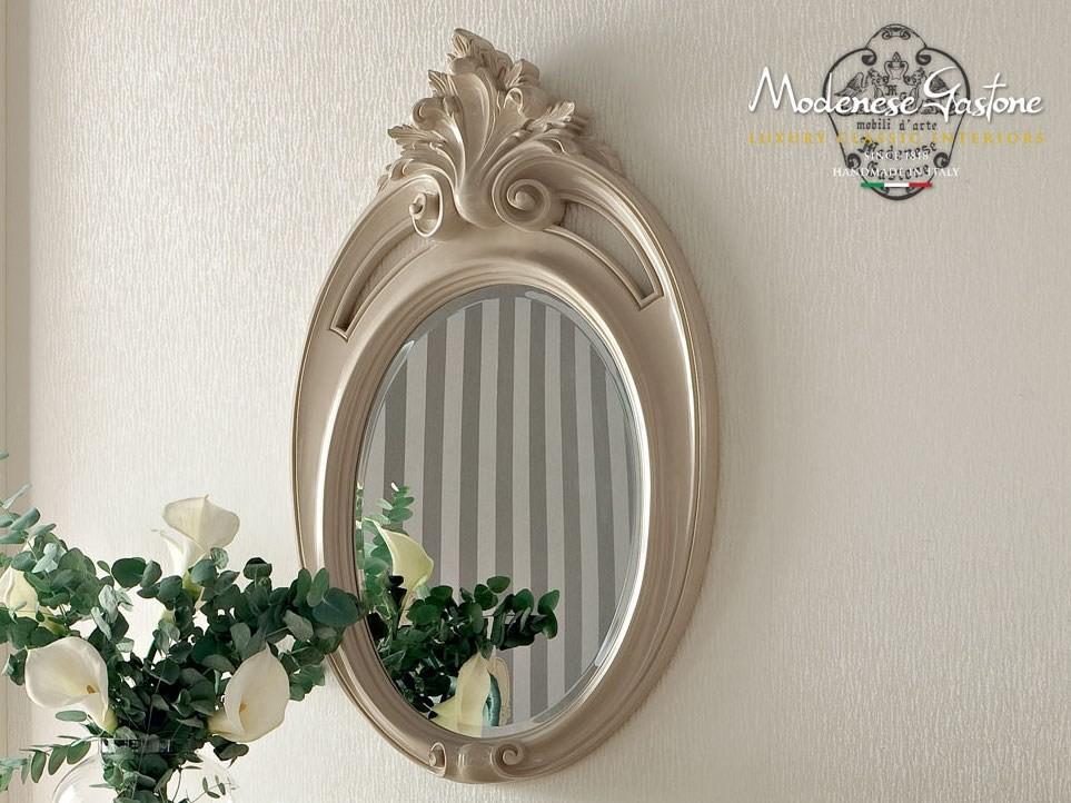 13676 Baroque wall-mounted framed oval mirror