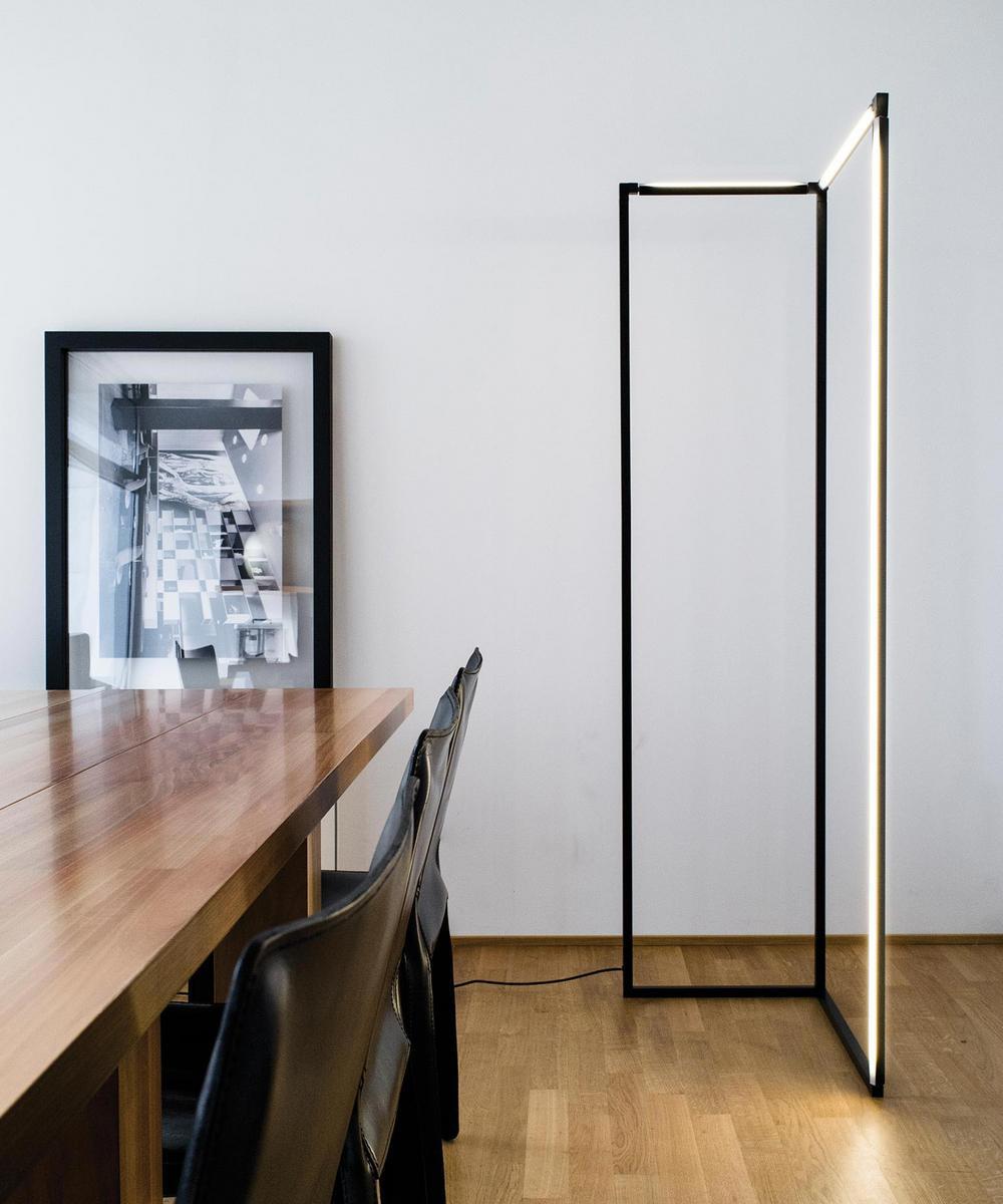 SPIGOLO LED adjustable aluminium floor lamp