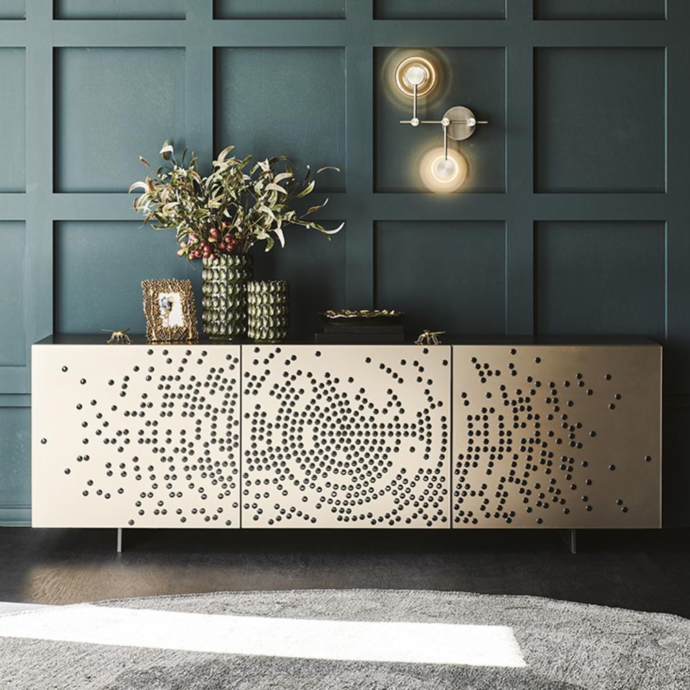 VOYAGER Veneer sideboard with doors