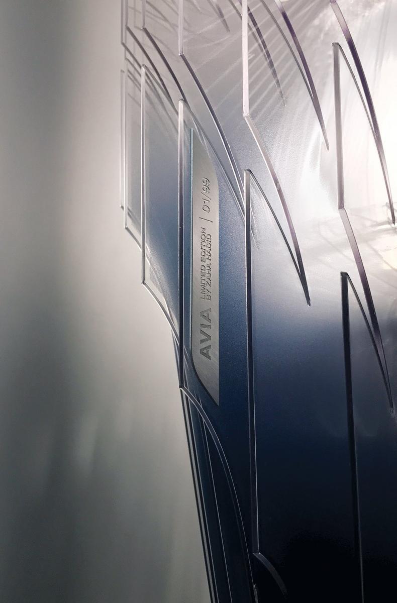 AVIA EDITION LED Cristalflex® pendant lamp