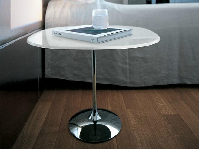 TULIP SHAPED Round glass coffee table TULIP SHAPED Round glass coffee table