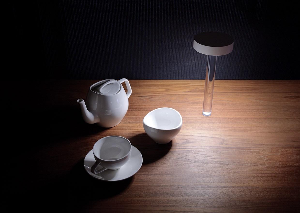 TETATET FLÛTE LED cordless table lamp