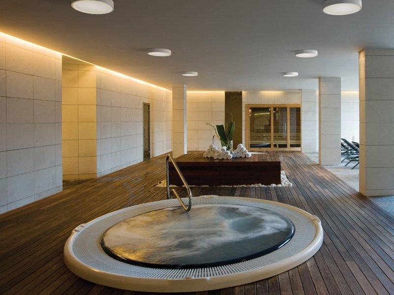 PLUS Ceiling lamp