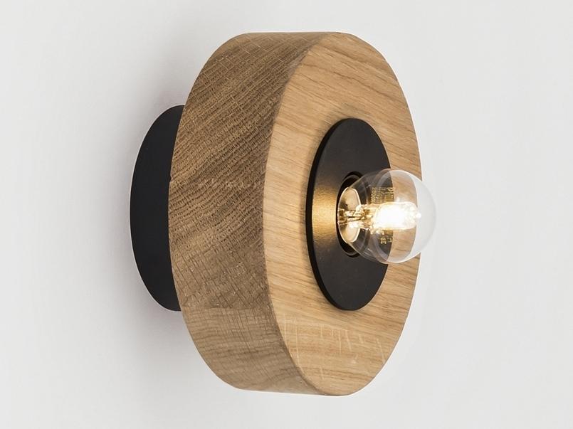 ROND LED direct light wooden wall lamp