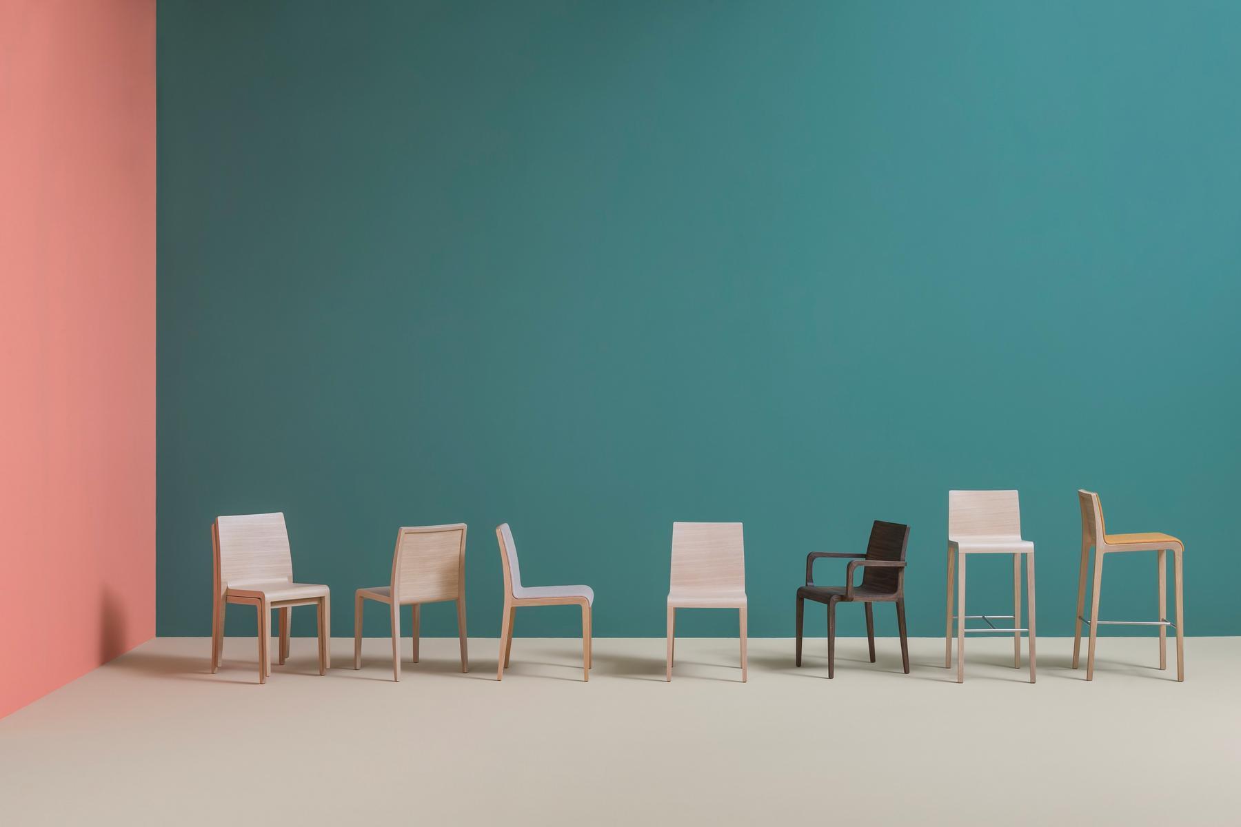 YOUNG 426 Multi-layer wood stool