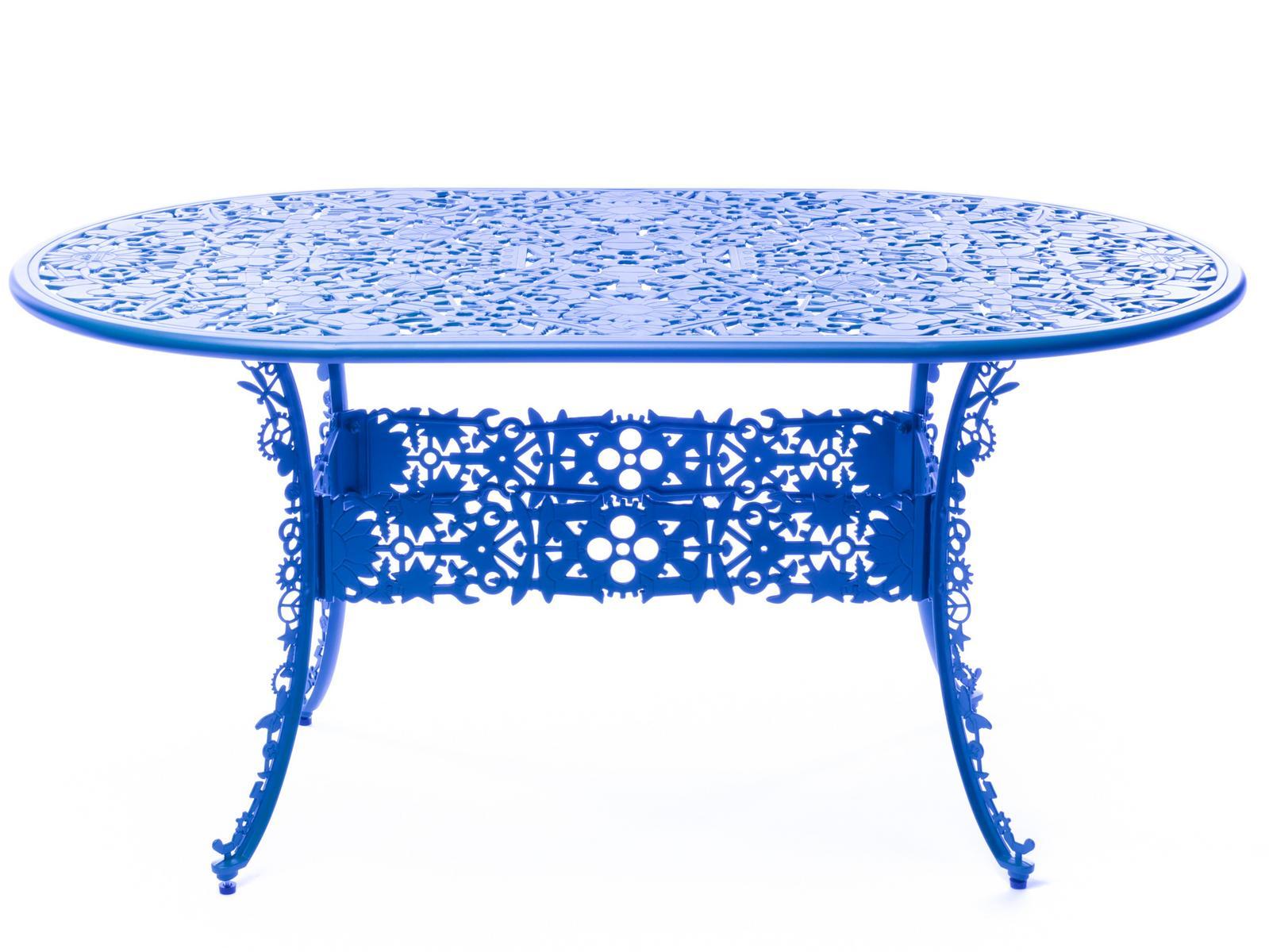 INDUSTRY Oval aluminium garden table
