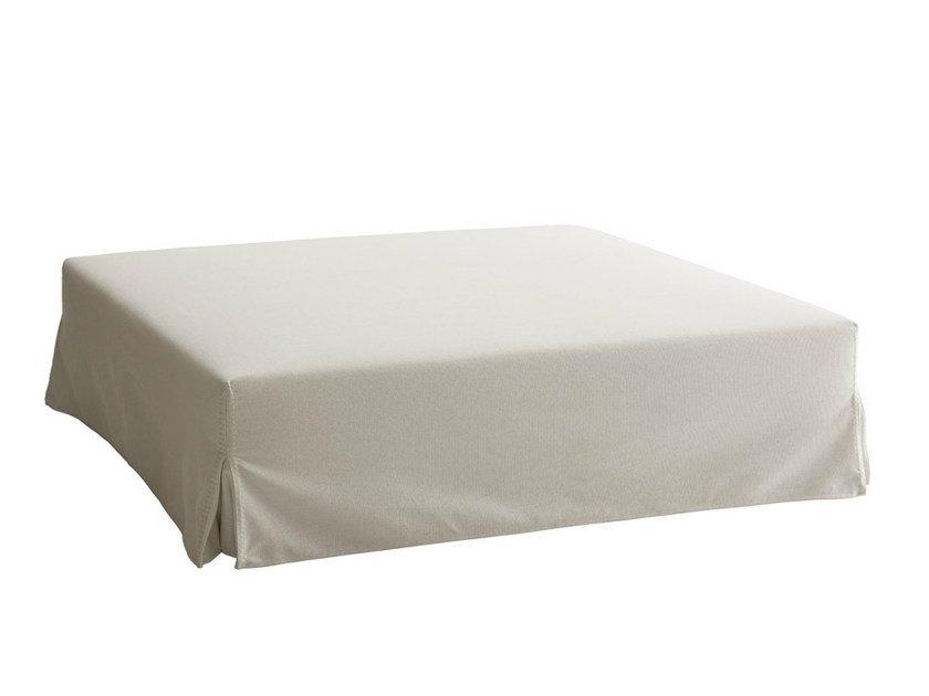 RAY Square fabric pouf