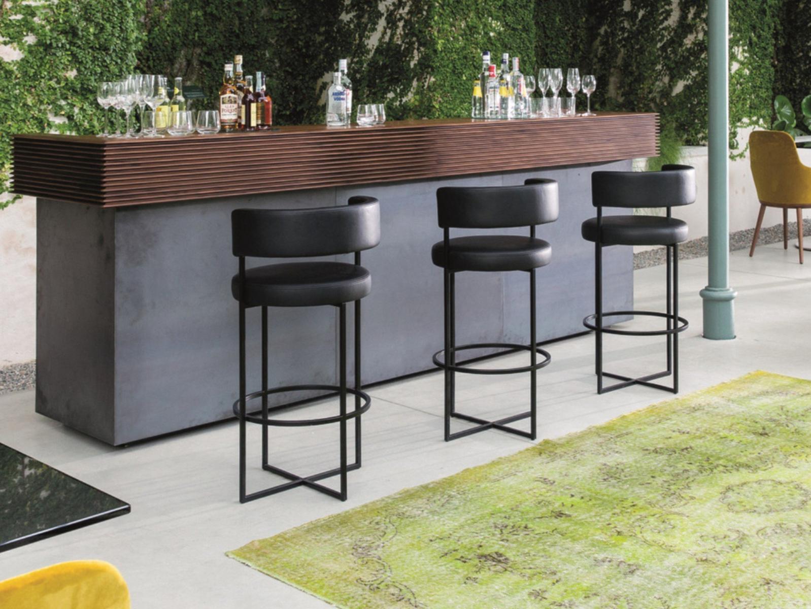 SIRIO High leather stool and metal frame