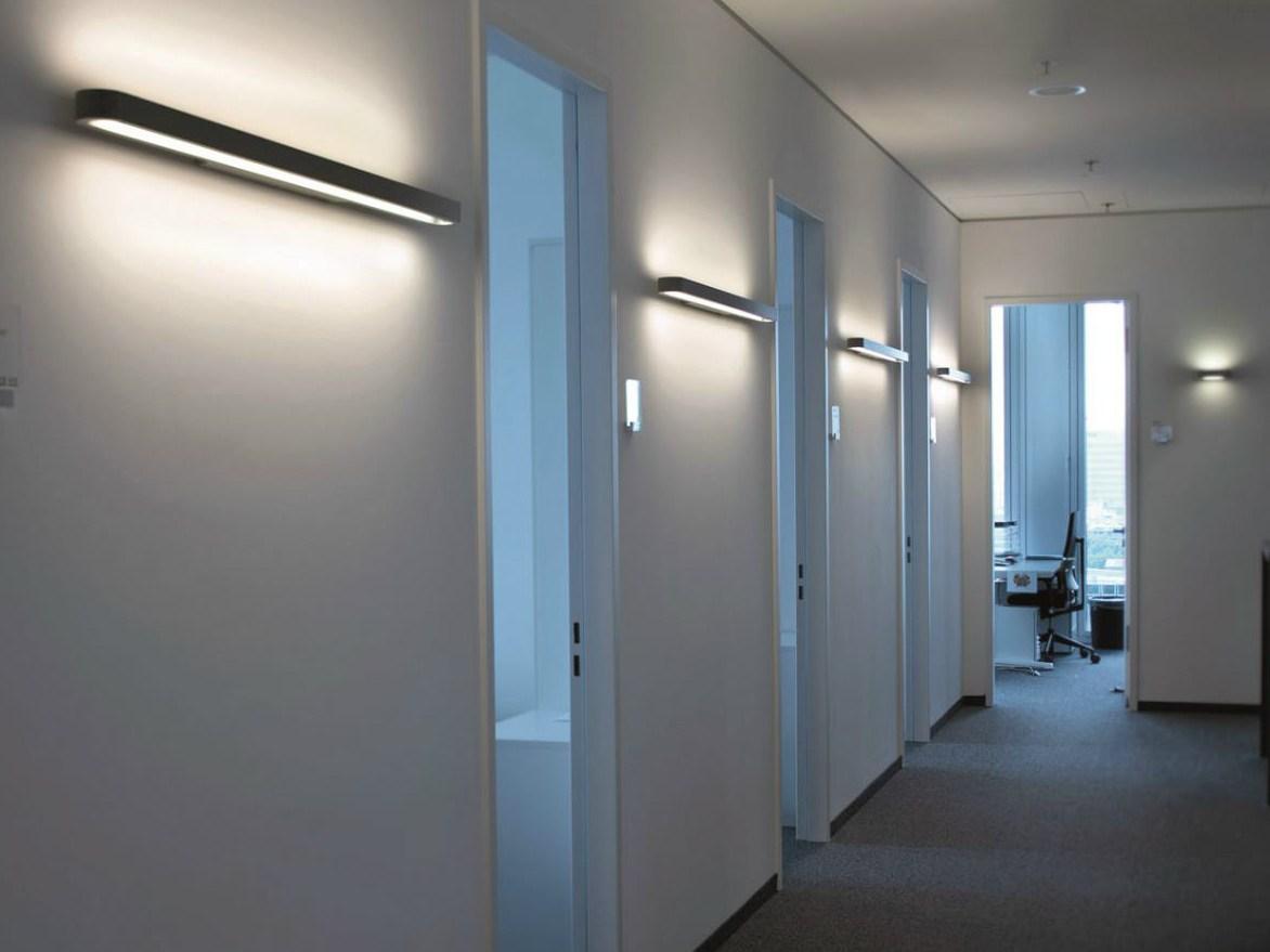TALO Direct-indirect light wall lamp