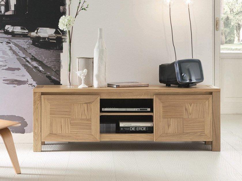 BREAK Oak TV cabinet