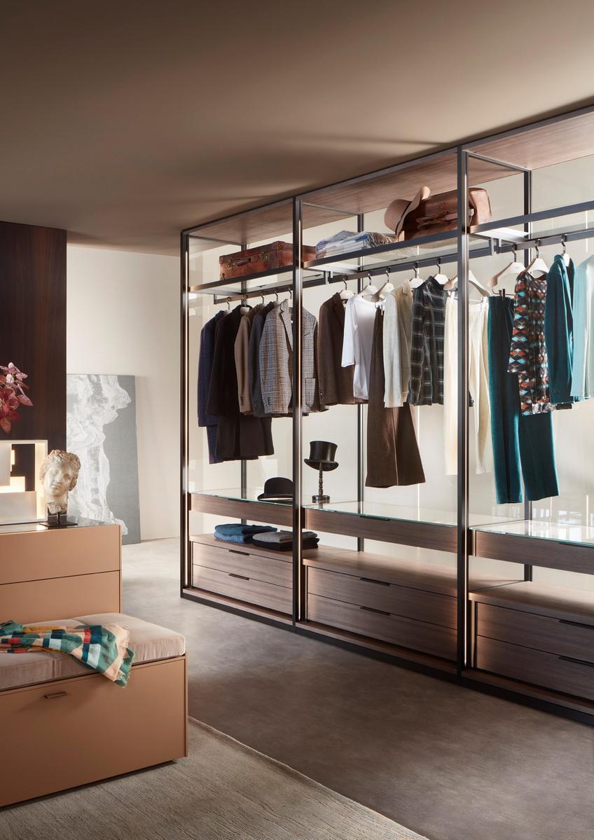 OPEN Sectional walk-in wardrobe