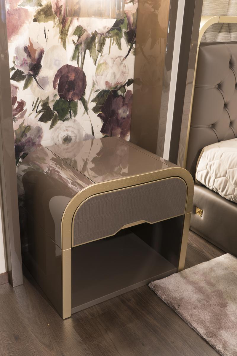 OCEAN I Plywood and metal bedside table with drawer