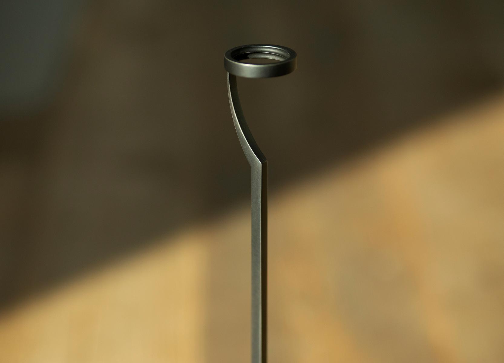 TRENTA LIMITED NUMBERED EDITION LED cordless table lamp