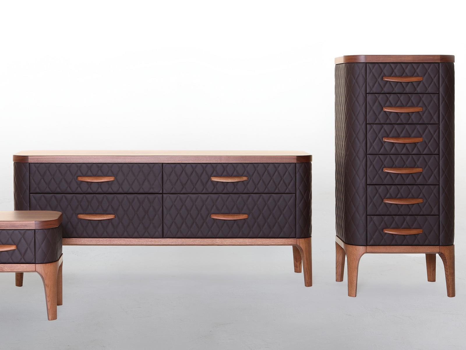 TIFFANY NIGHT Leather chest of drawers