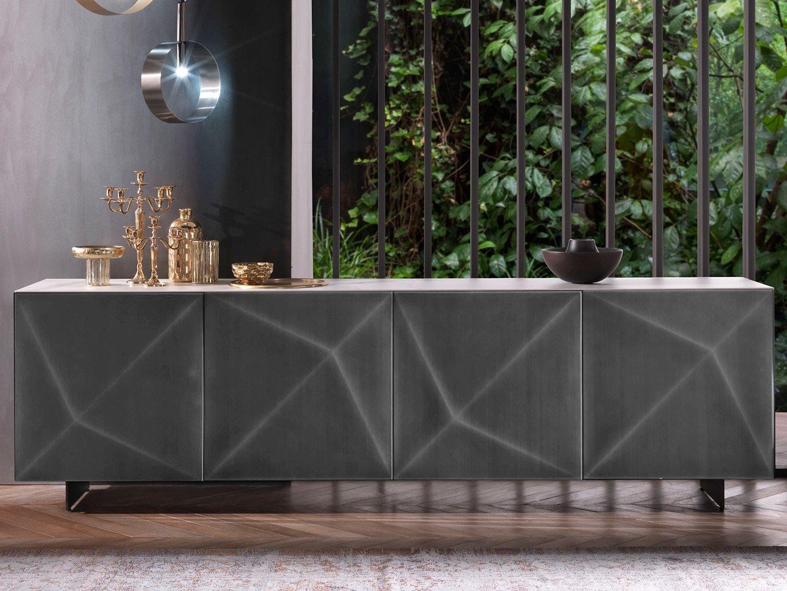 CUBRIC Steel and wood sideboard with doors