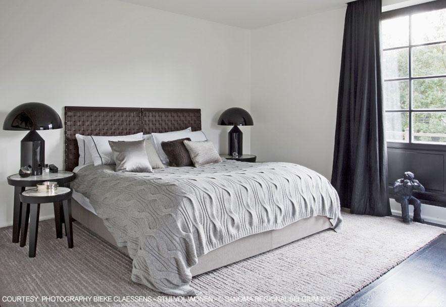 CESTONE Tanned leather storage bed