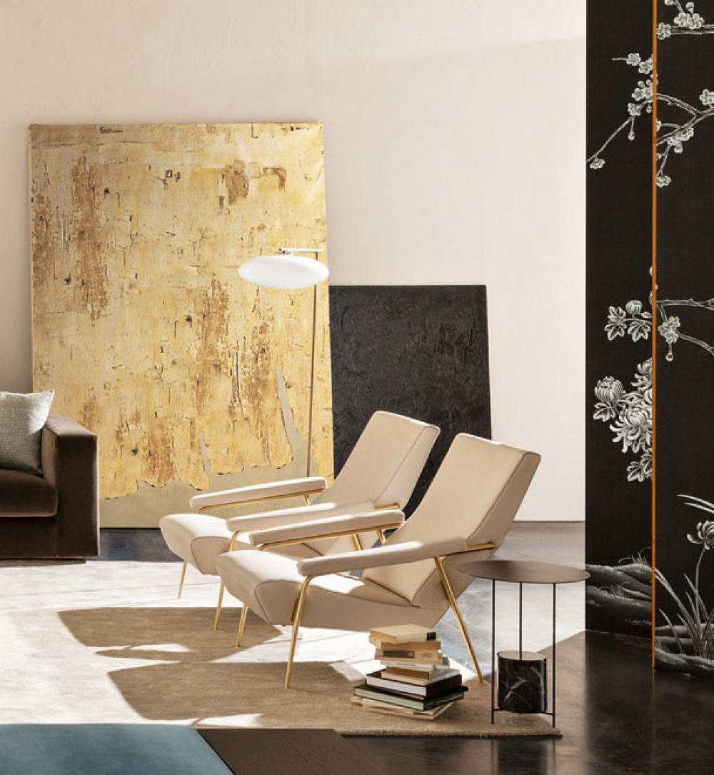 D.153.1 Fabric armchair