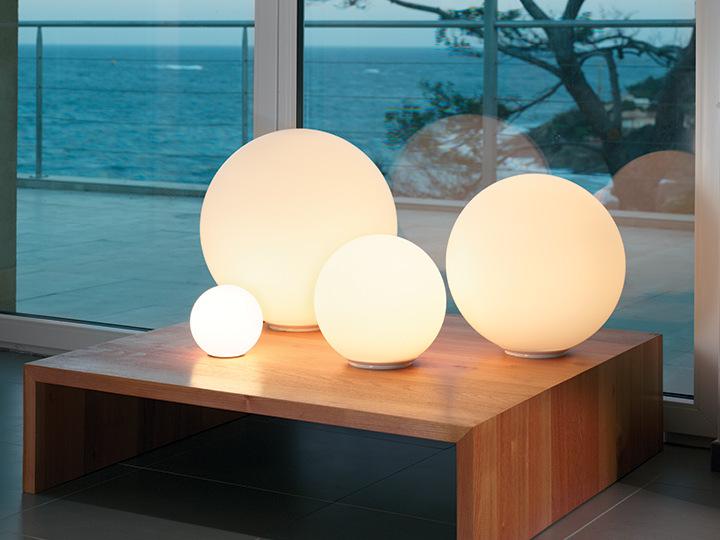 DIOSCURI Blown glass table lamp