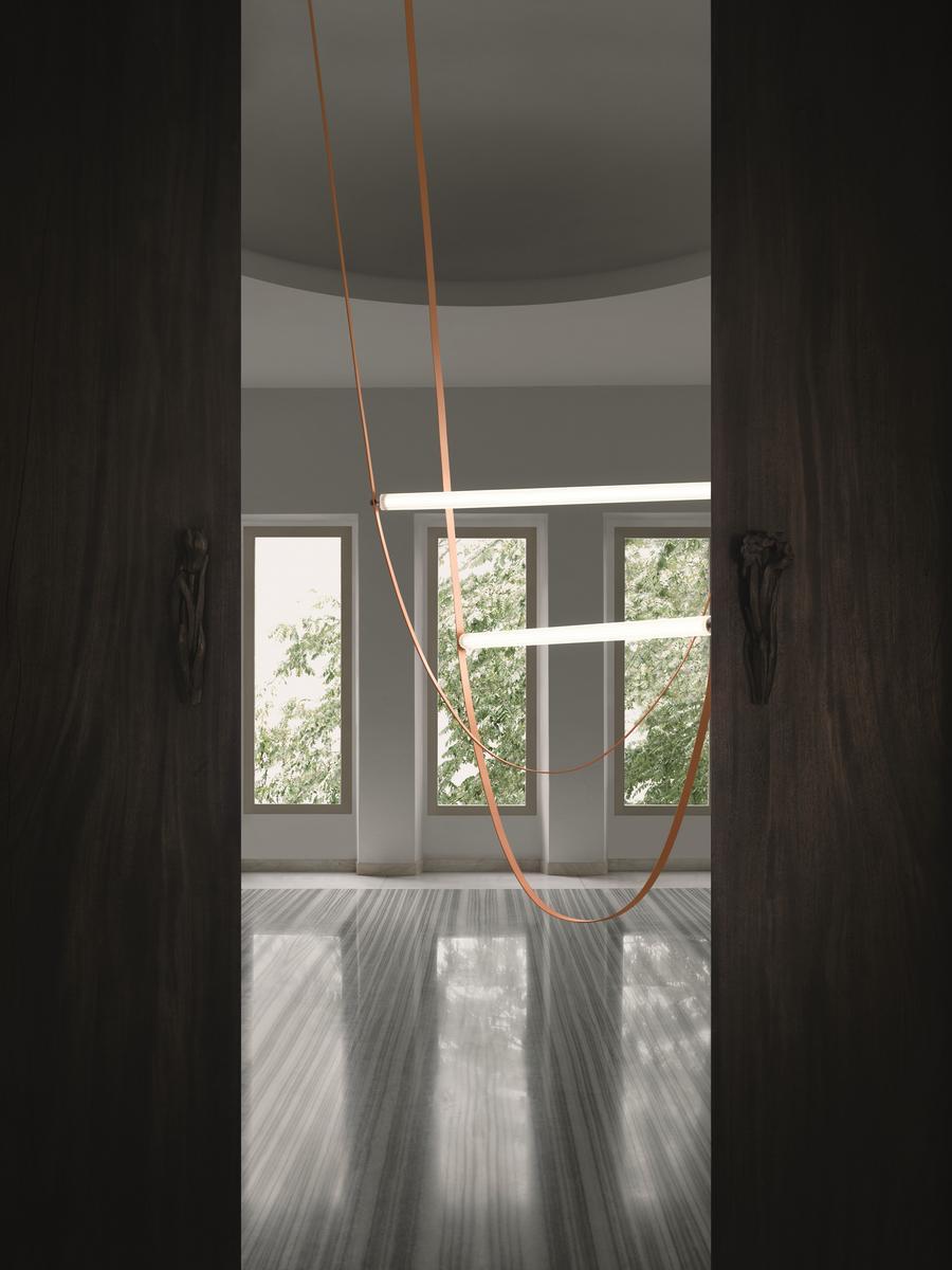 WIRELINE LED rubber and glass pendant lamp