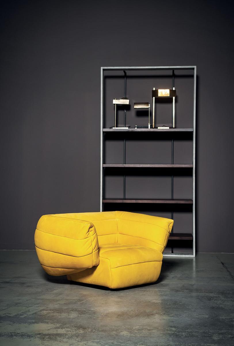 TACTILE Leather armchair with armrests