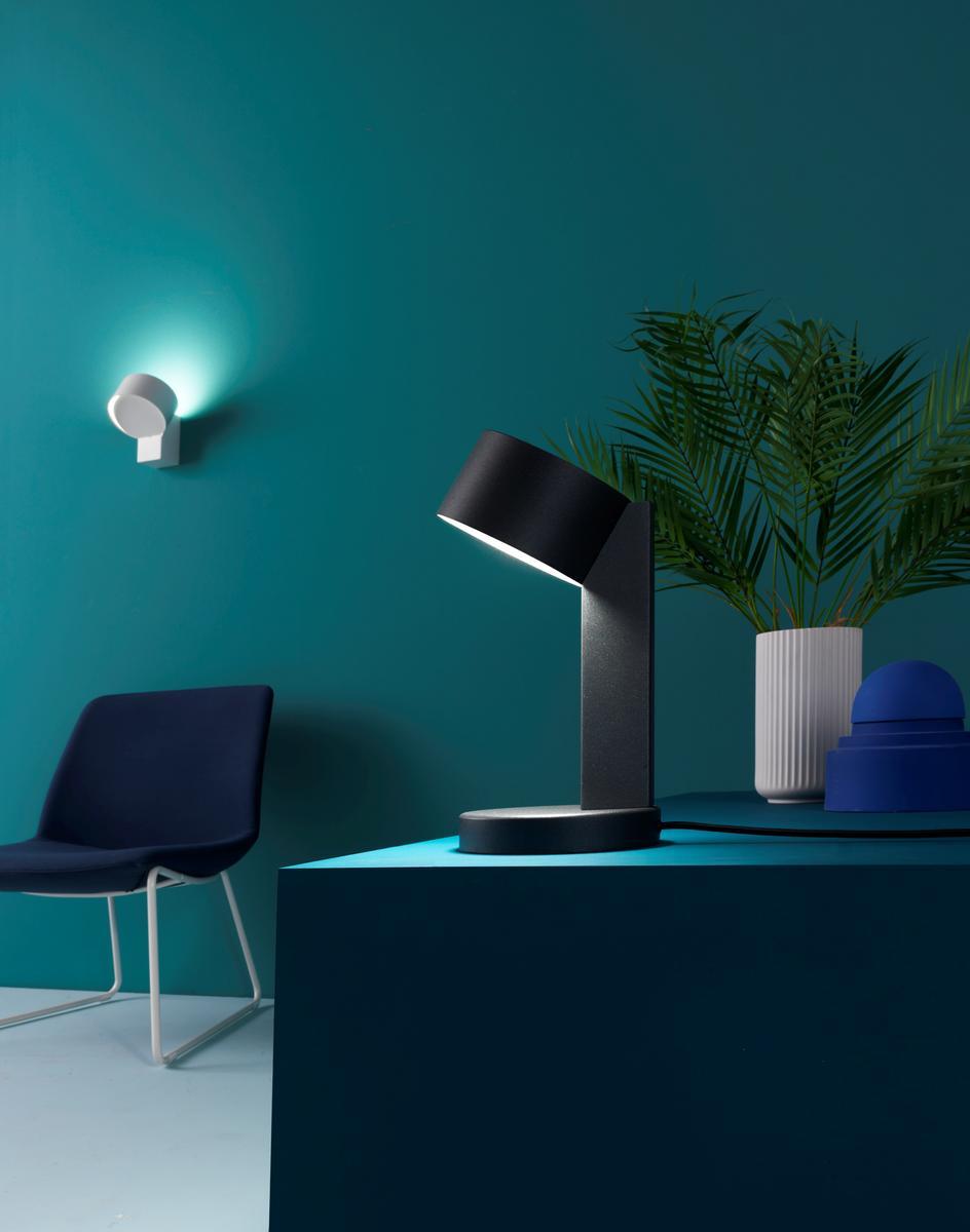 REI LED iron wall lamp