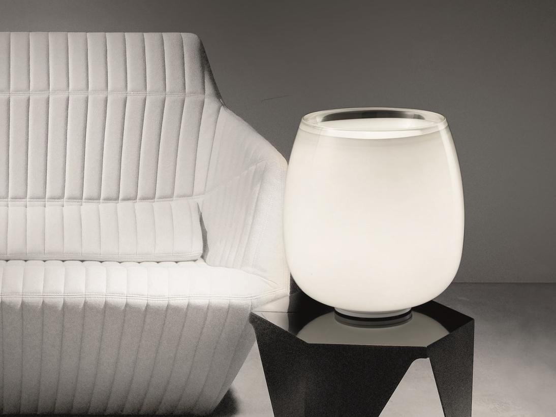IMPLODE LT Direct light blown glass table lamp