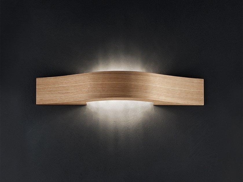 LIBE A55 LED oak wall light