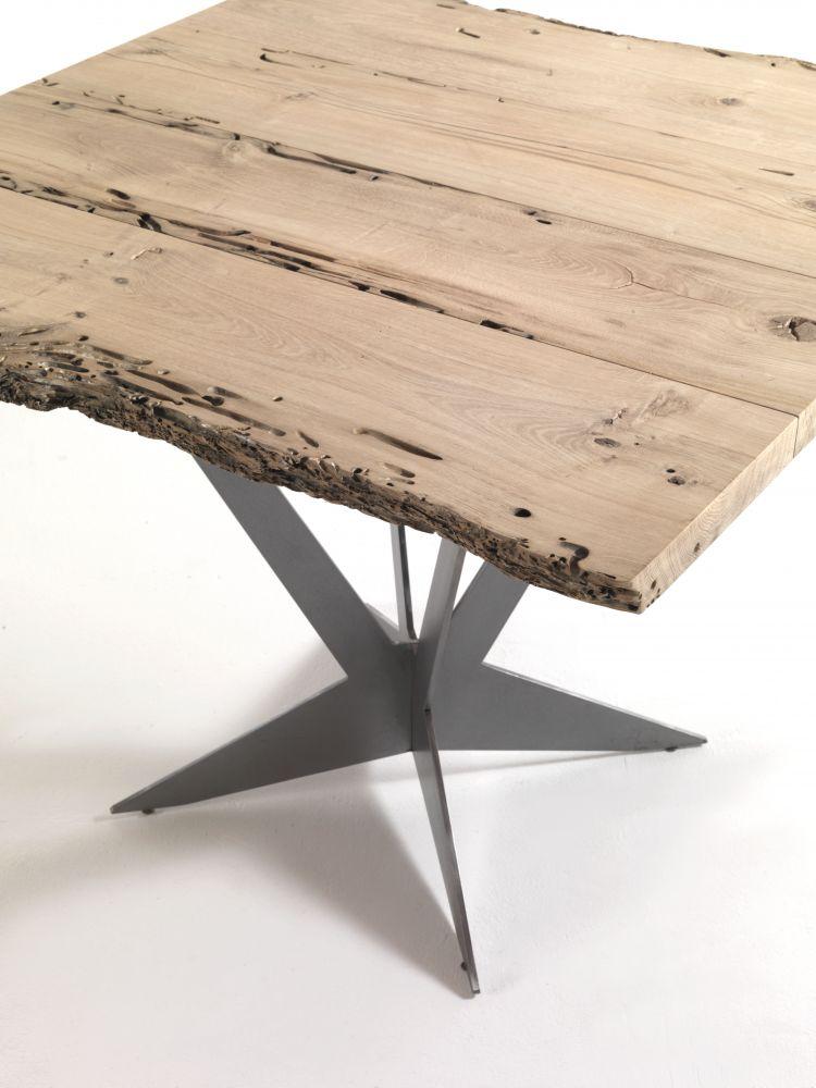 TAVOLO Square metal table