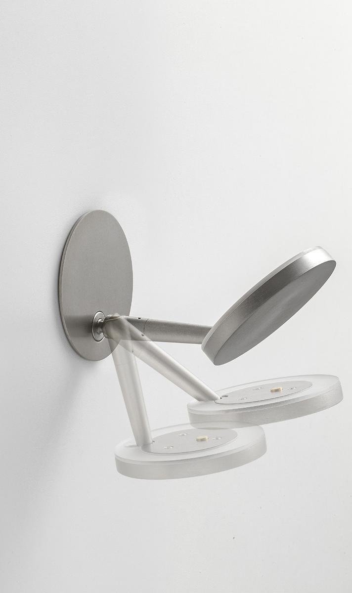 BELLA LED adjustable die cast aluminium wall lamp
