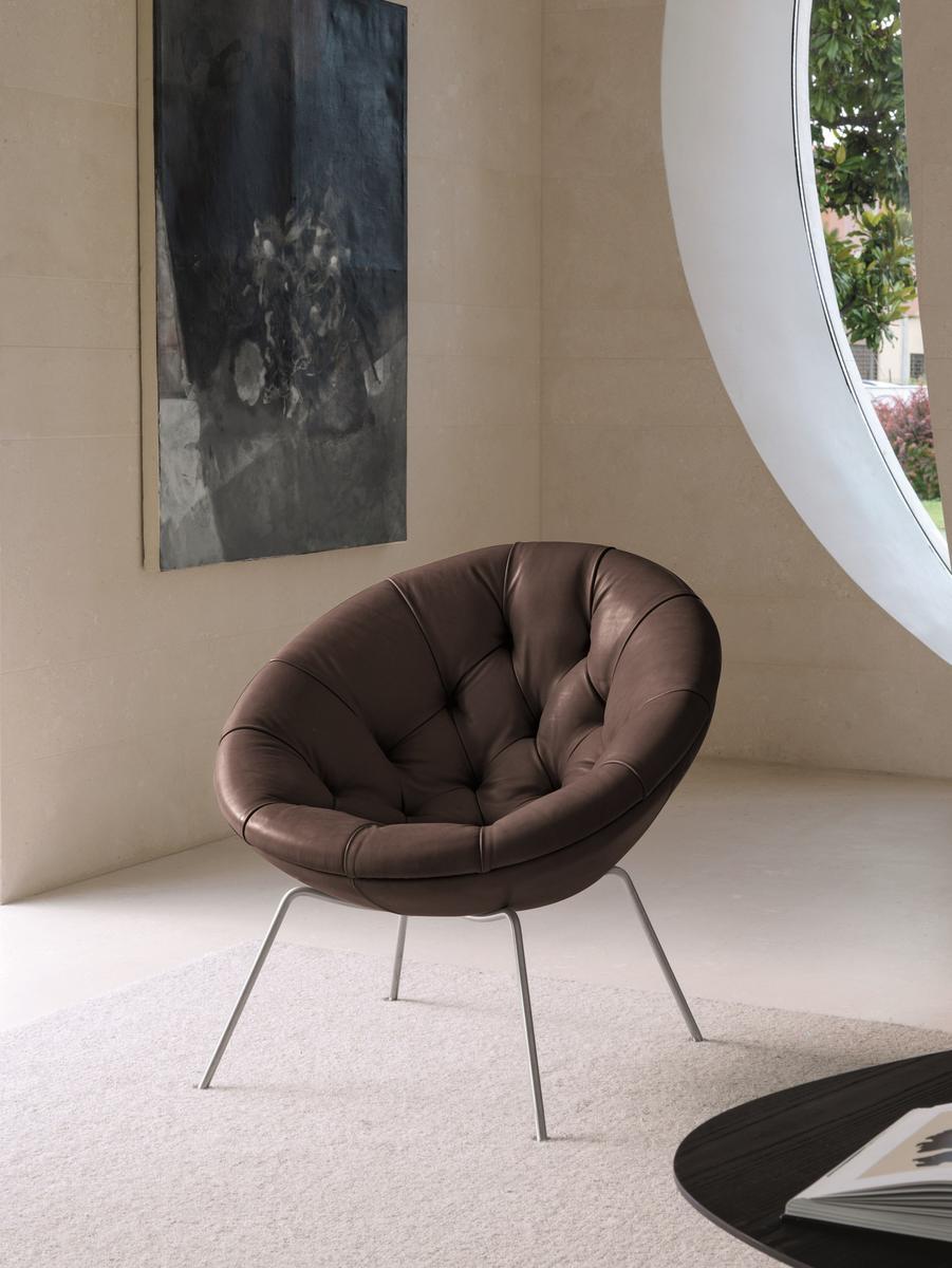 NEST ONE Leather armchair