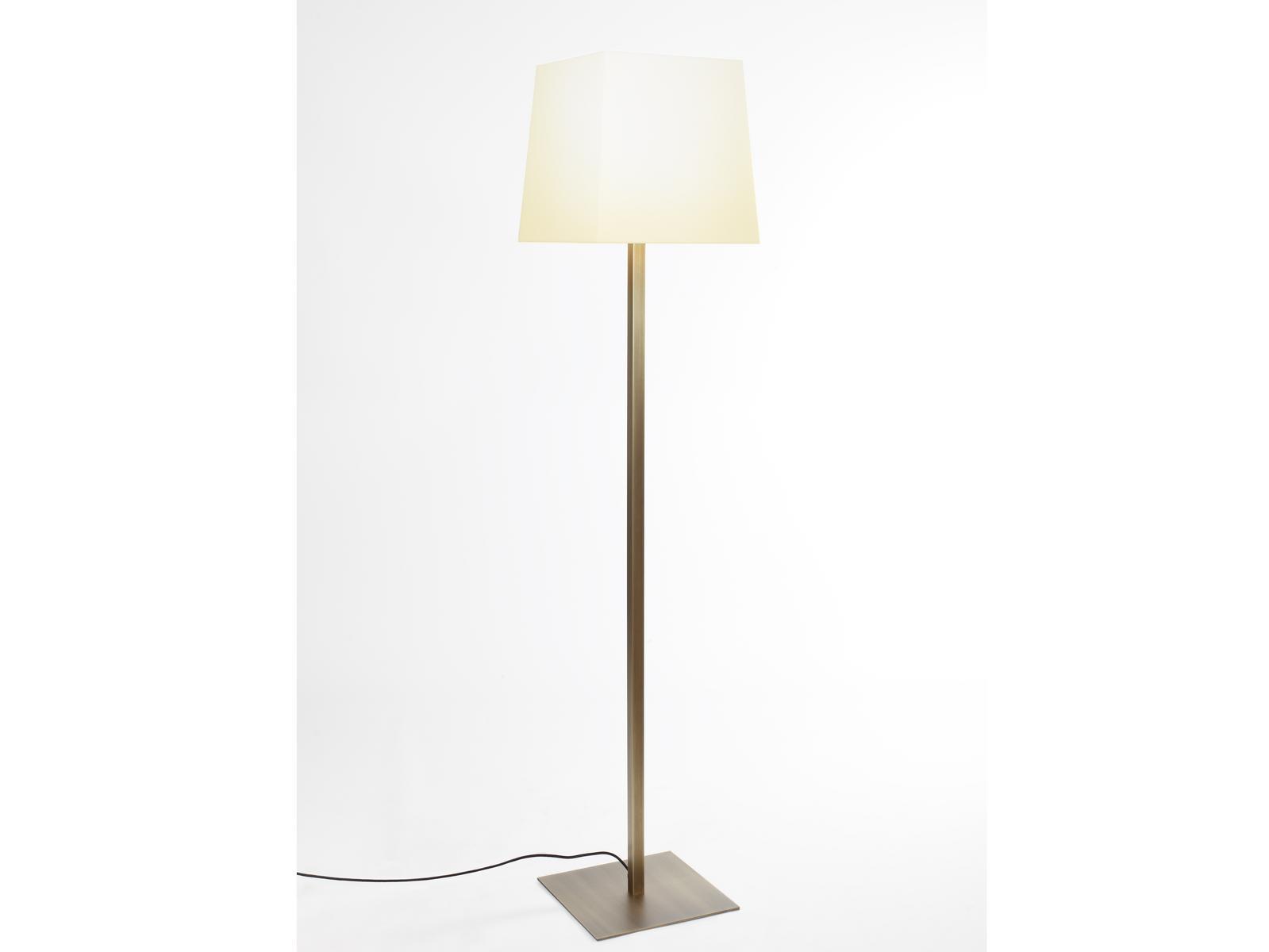 QUADRA Metal floor lamp