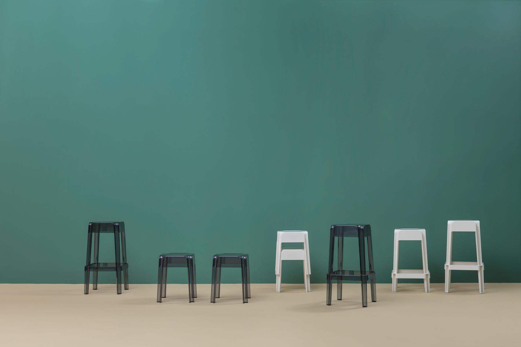 RUBIK 580 Stackable polycarbonate stool