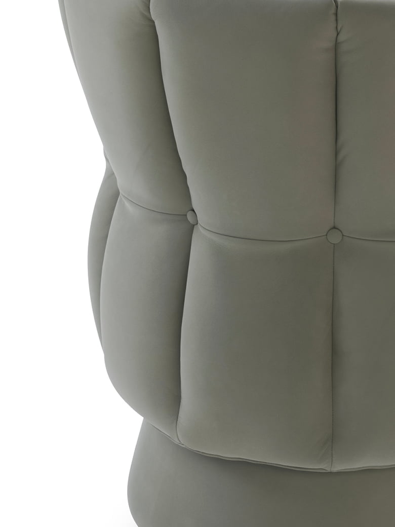 MADAME G Madame G chair blends Italian elegance with a universal tulip design, offering comfort, swivel functionality, and a unique 'Made in Italy' statement piece for any space.