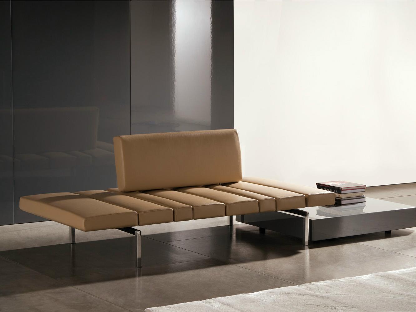SMITH Sofa
