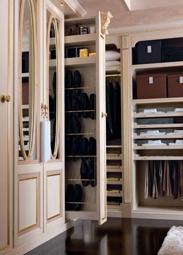 ROMANZA Custom wooden walk-in wardrobe