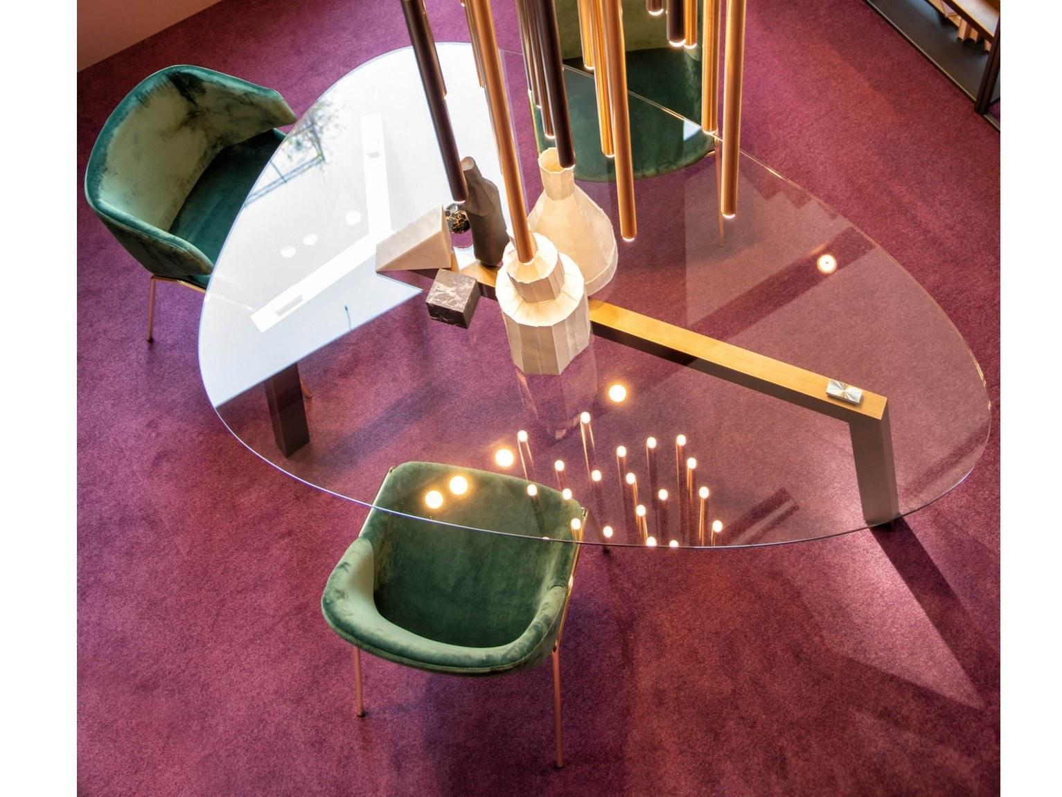 NOVA Upholstered fabric chair