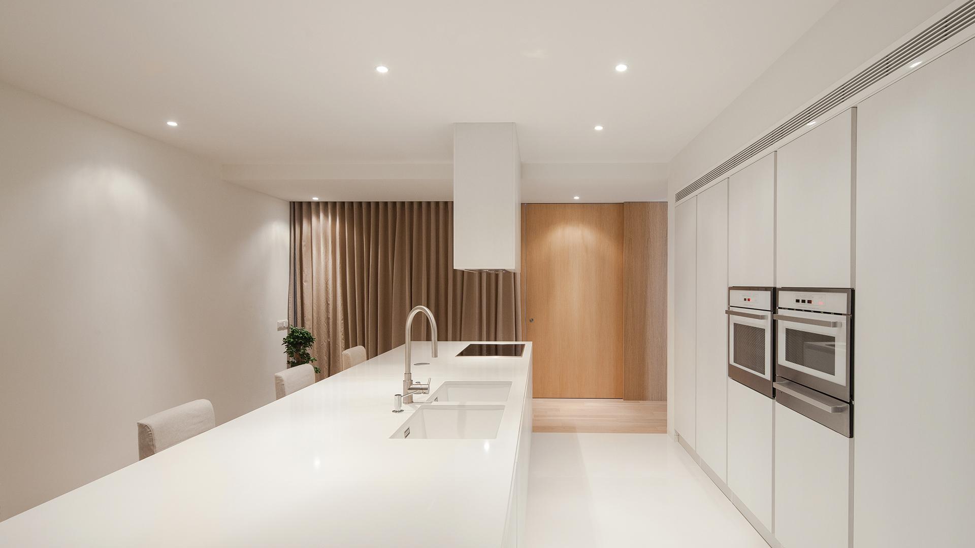 DOT TILT LED round recessed spotlight