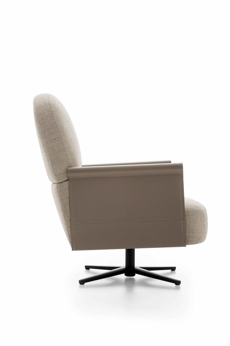 BEYL Swivel fabric armchair with 4-spoke base with armrests